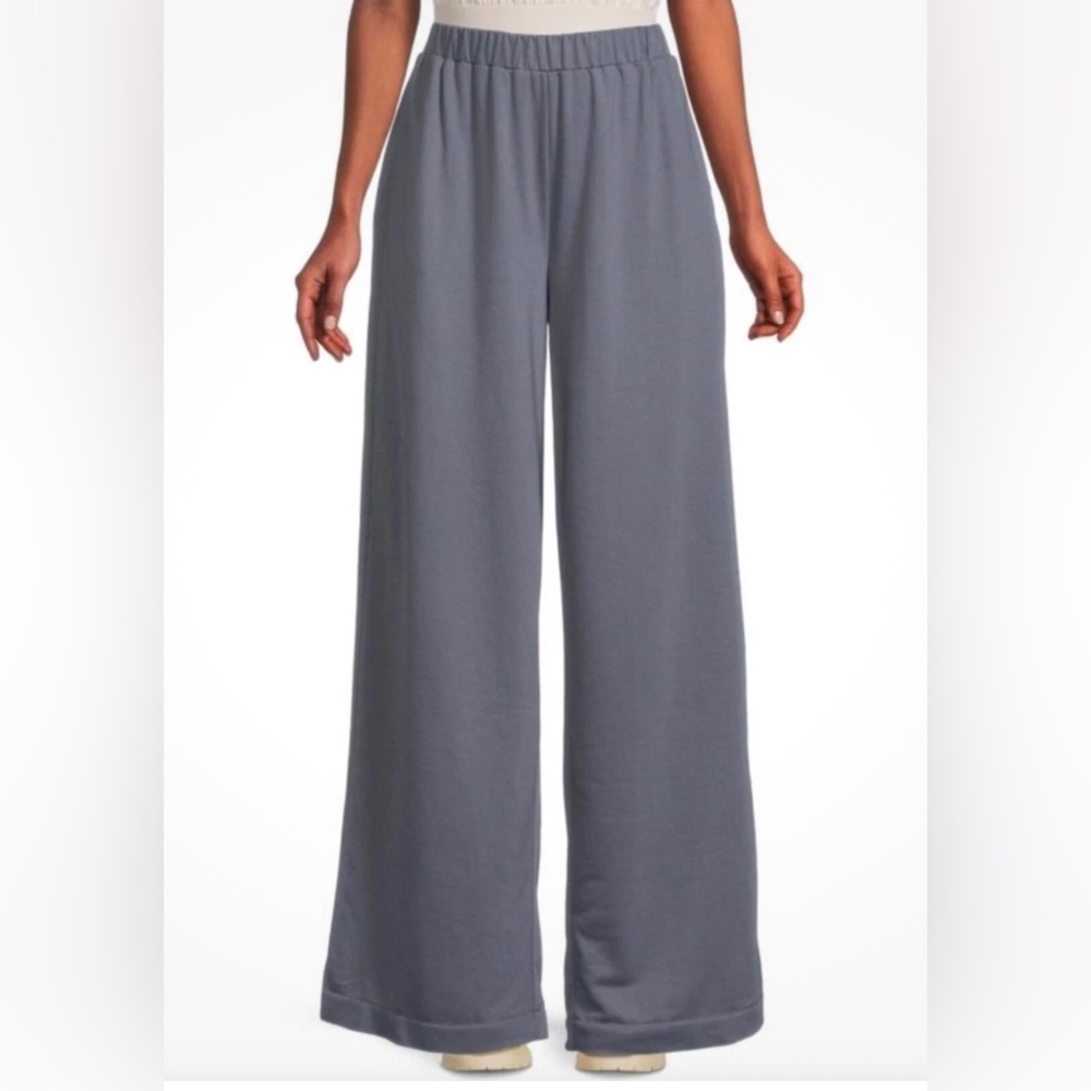 Gray Wide-Leg High-Rise Pants